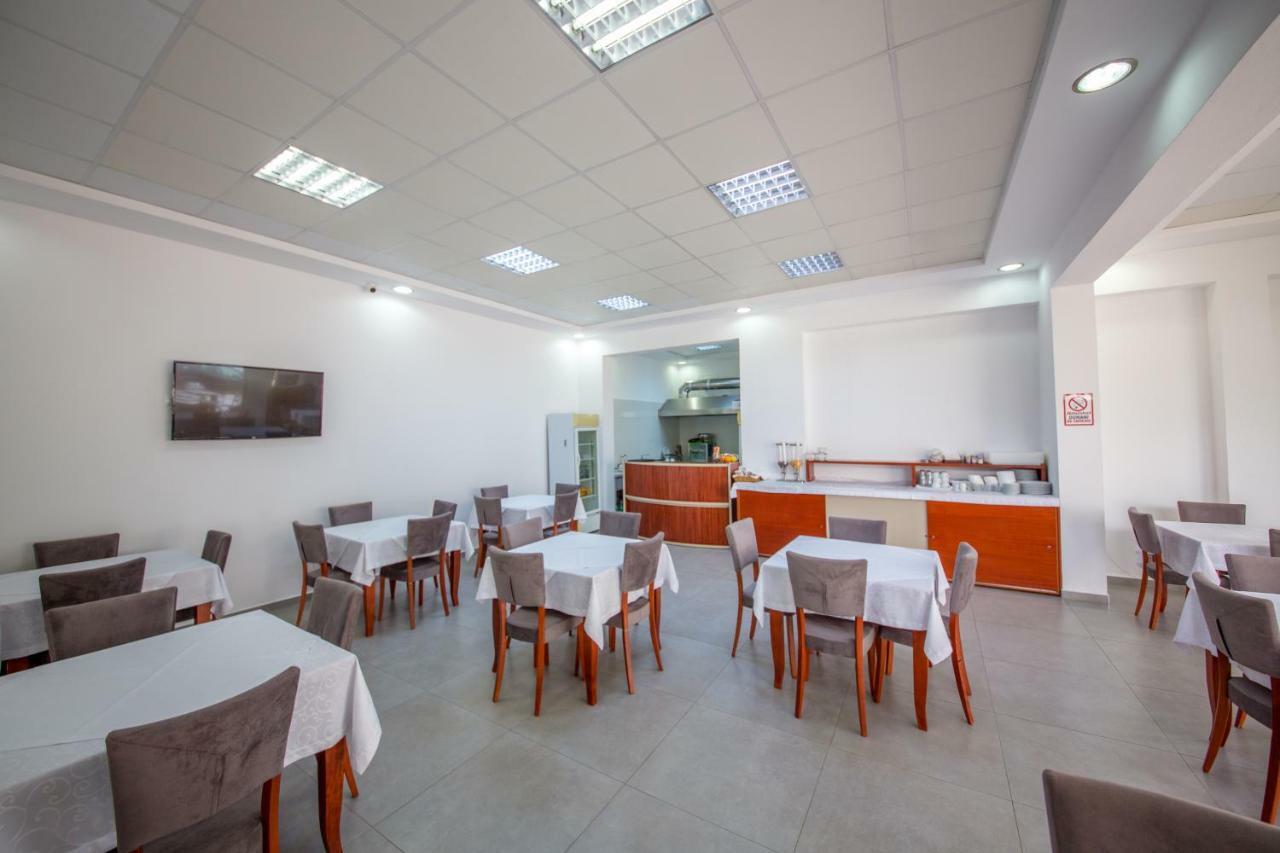 Hotel Alina Saranda Kültér fotó