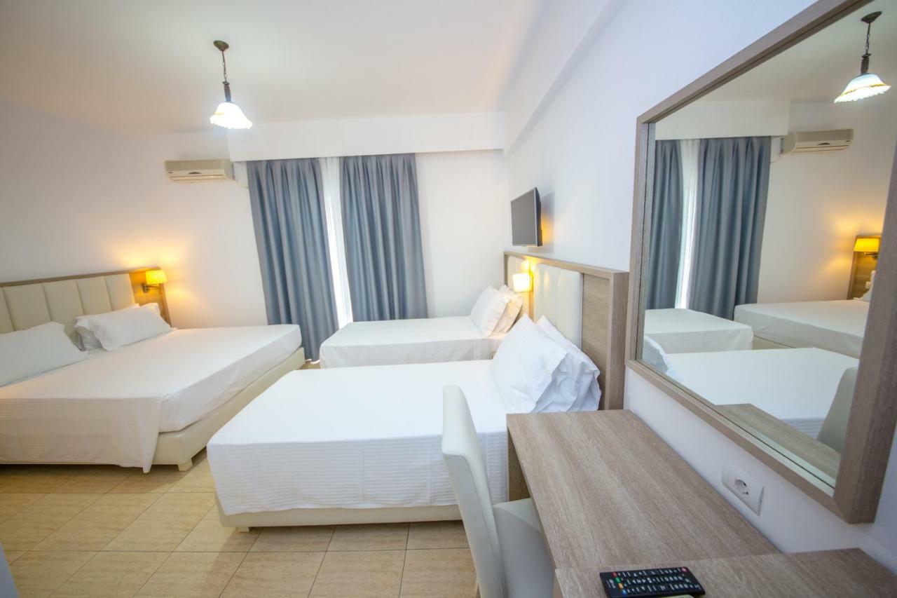 Hotel Alina Saranda Kültér fotó